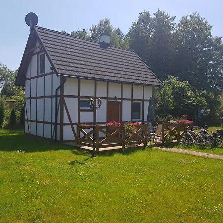 Chata nad Rzeką Lipusz Zewnętrze zdjęcie